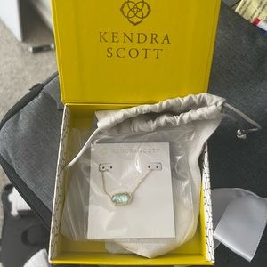 (New) Elisa Gold Pendant Necklace with Box